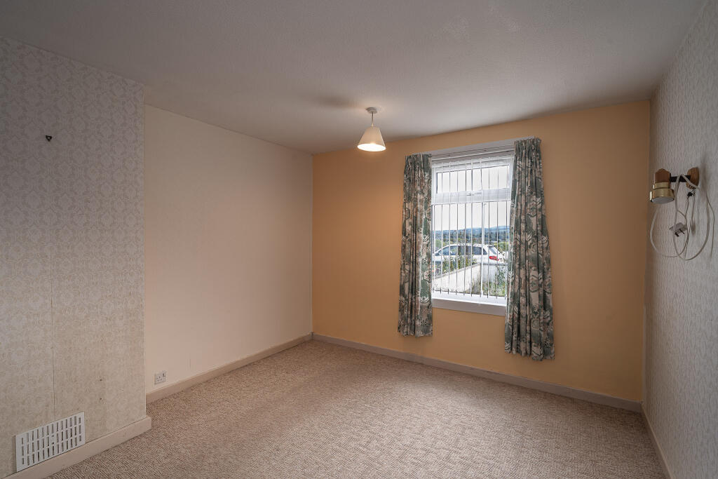 House in Inverness, Kinmylies - More