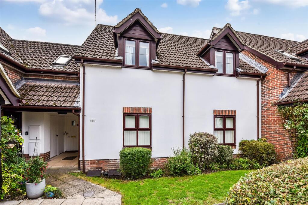 Main image of property: Carters Meadow, Charlton