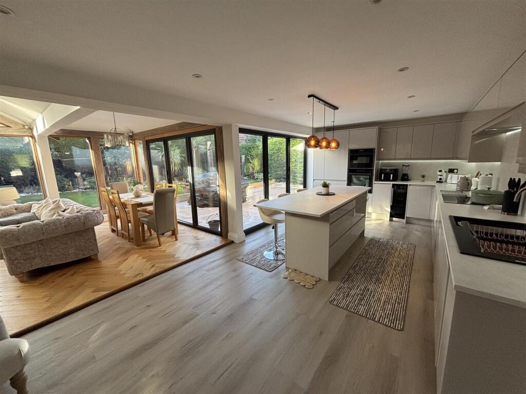 Main image of property: Somerset Drive, Glenfield, Leics