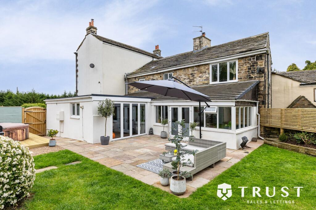 Main image of property: Leeds Road, Mirfield, WF14