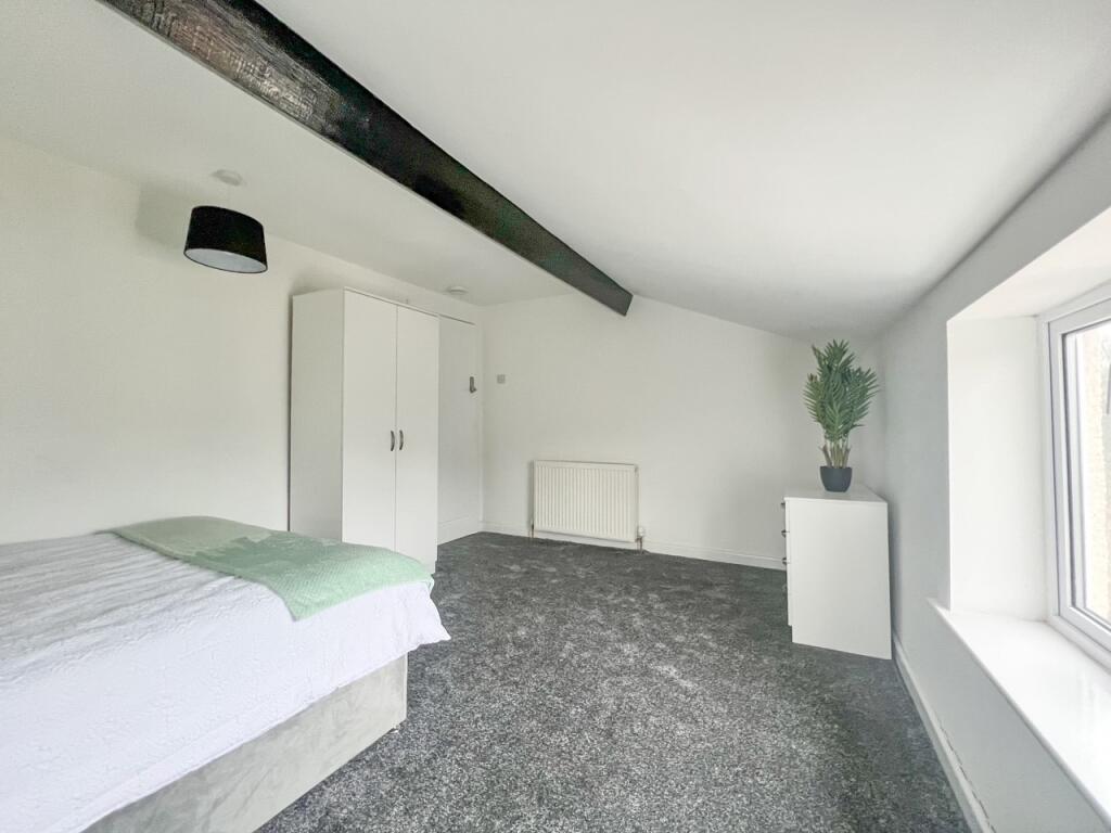 Main image of property: Corner Cottage