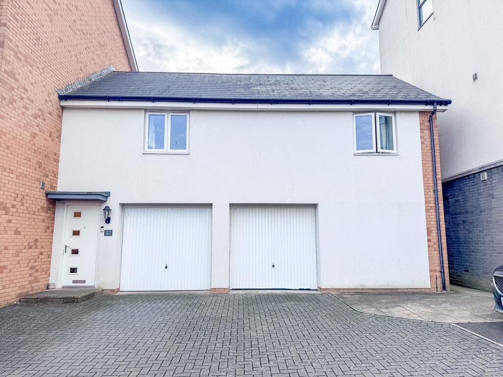 Main image of property: Great Brier Leaze, Patchway, Bristol, BS34