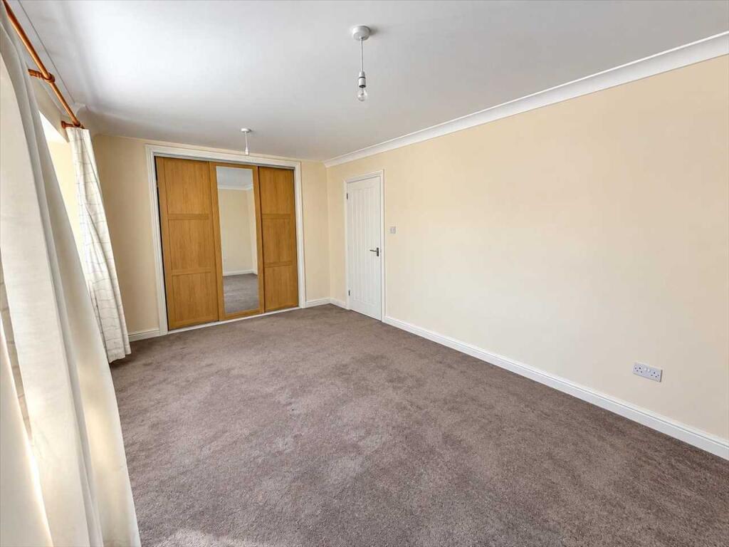 House in Walton-on-the-Naze, Frinton and Walton - View 5