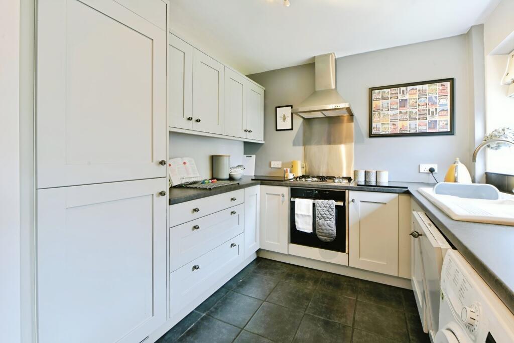 Ryland Close, Stockport, Greater Manchester, SK5 photo 4