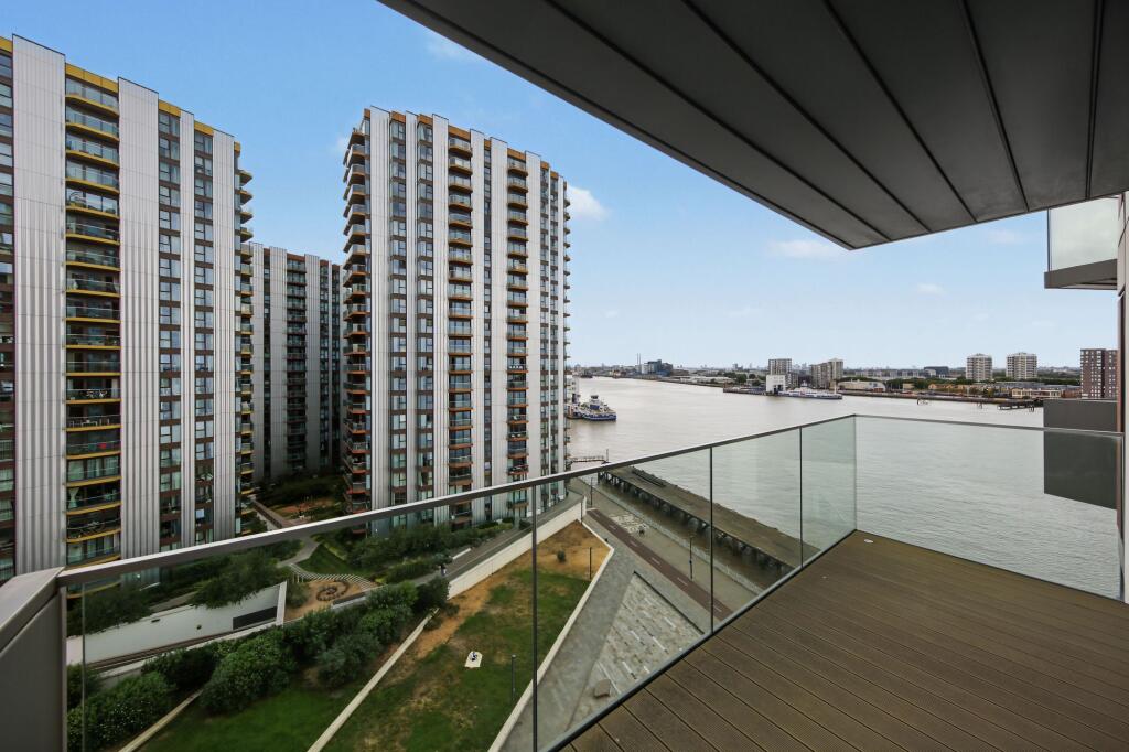 Apartment in London - More