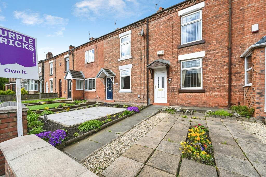 Main image of property: Warrington Road, Wigan, WN3