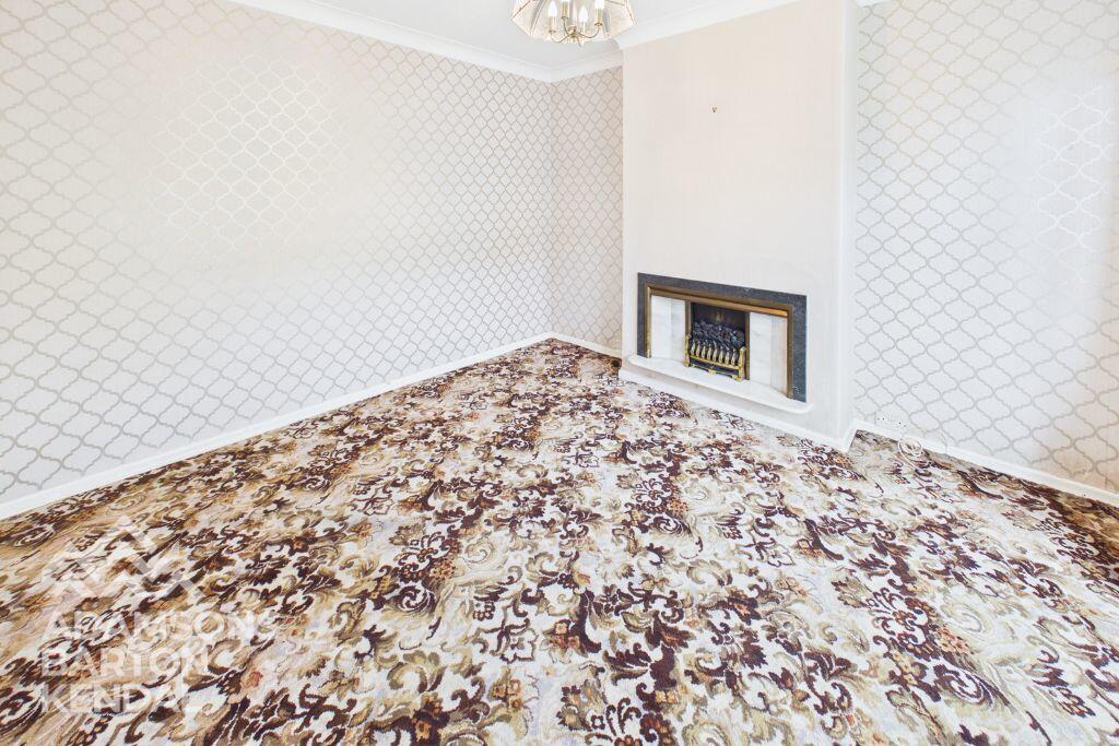 House in Rochdale, Greater Manchester - View 4