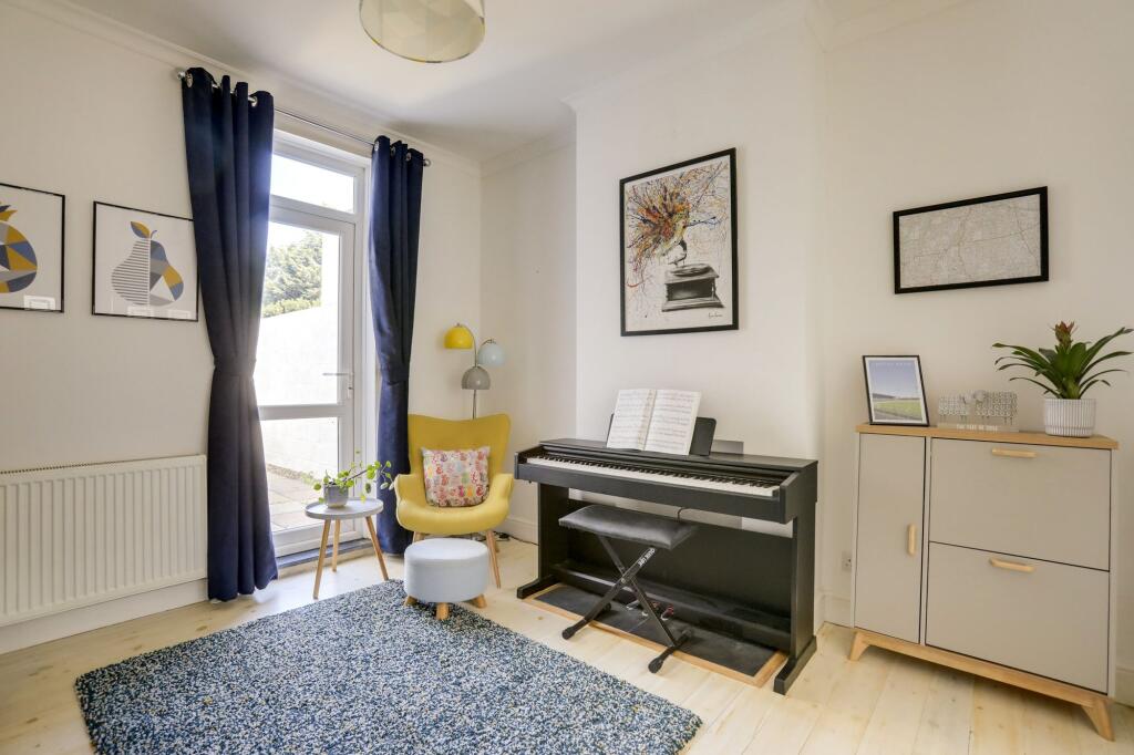 House in London - More