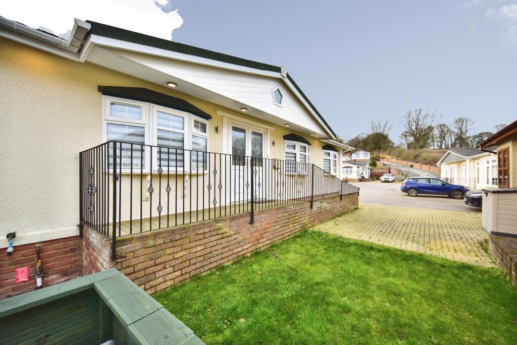 Main image of property: Meadow View, Pilgrims Retreat, Harrietsham, Maidstone, ME17
