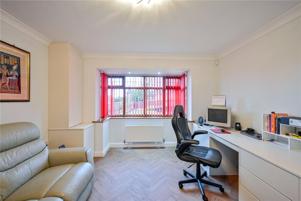 Radford Bank, Stafford, Staffordshire, ST17 photo 4