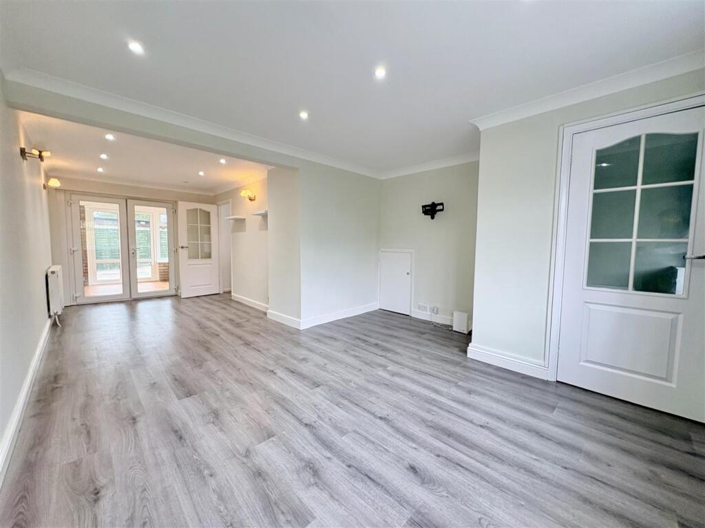 House in Portsmouth - View 2