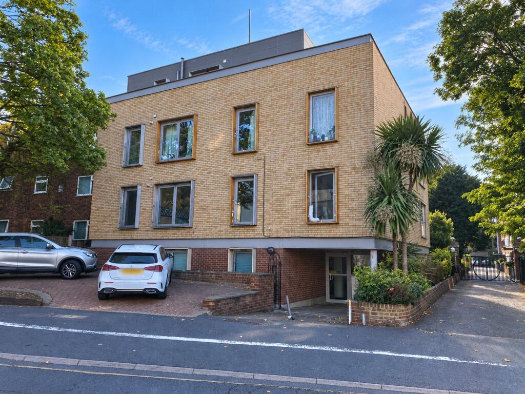 Main image of property: Kingston Hill, Kingston upon Thames, KT2
