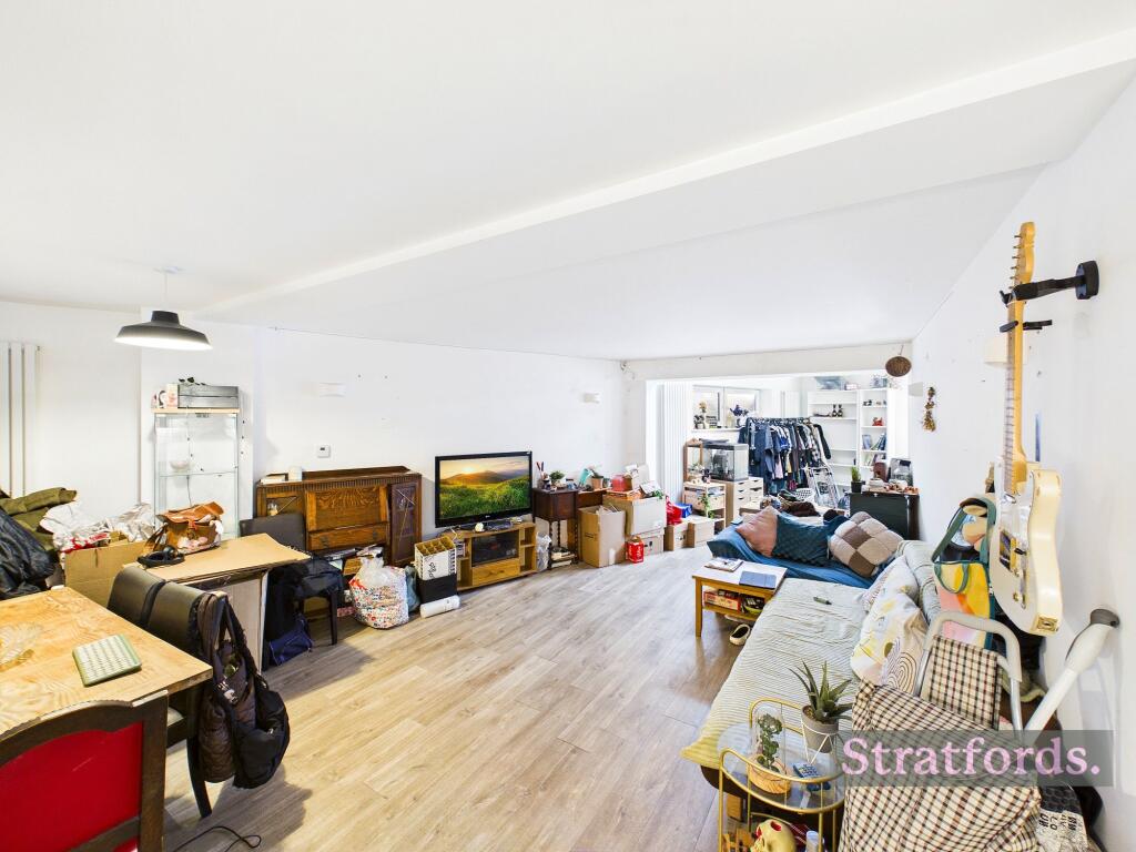 Main image of property: Lake Street, Nexus House, LU7