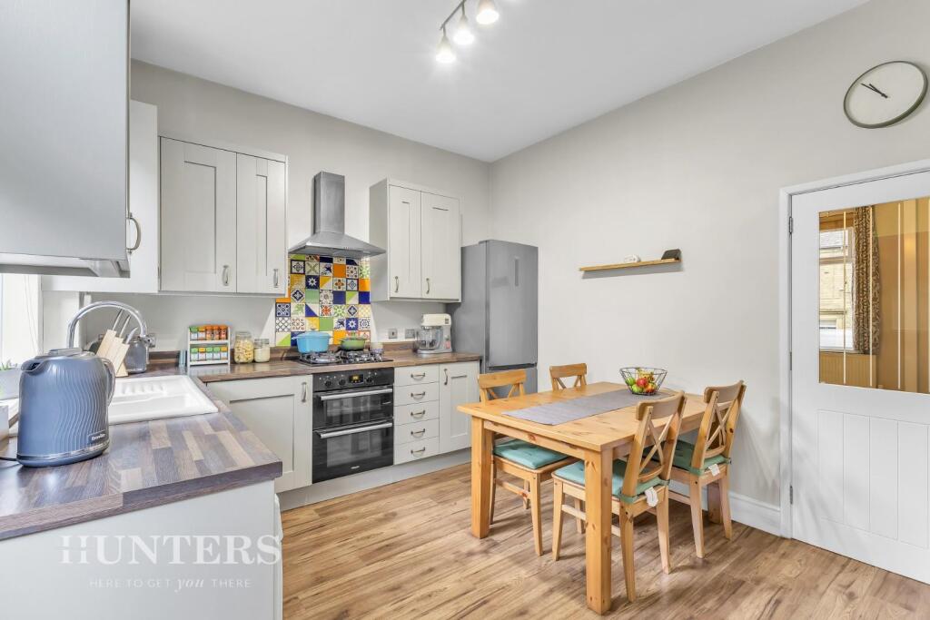 Gorsey Bank, Littleborough, OL15 9ET photo 3