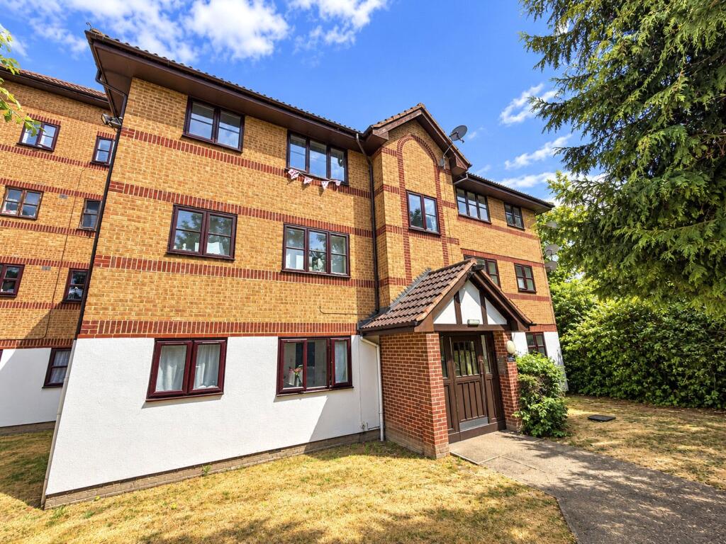 Main image of property: Frobisher Road, Erith, DA8