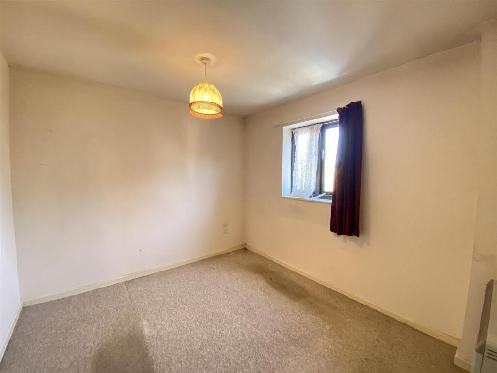 Apartment in Coventry - View 2