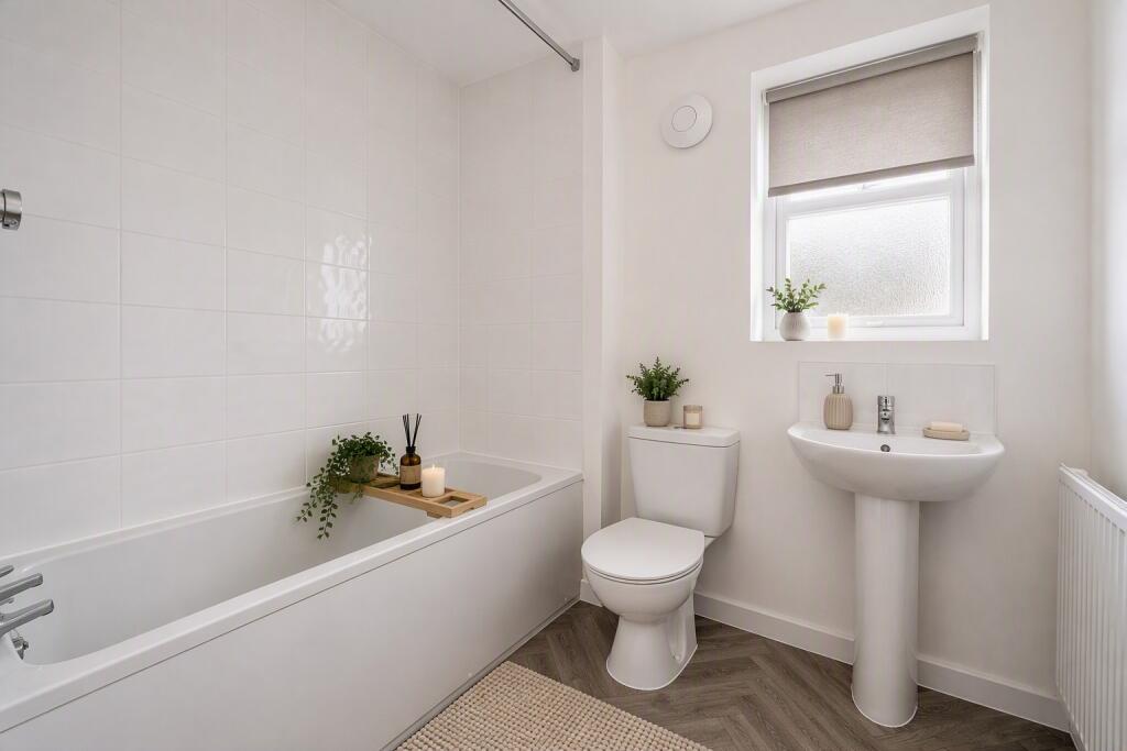 House in Nuneaton and Bedworth, Warwickshire - View 5