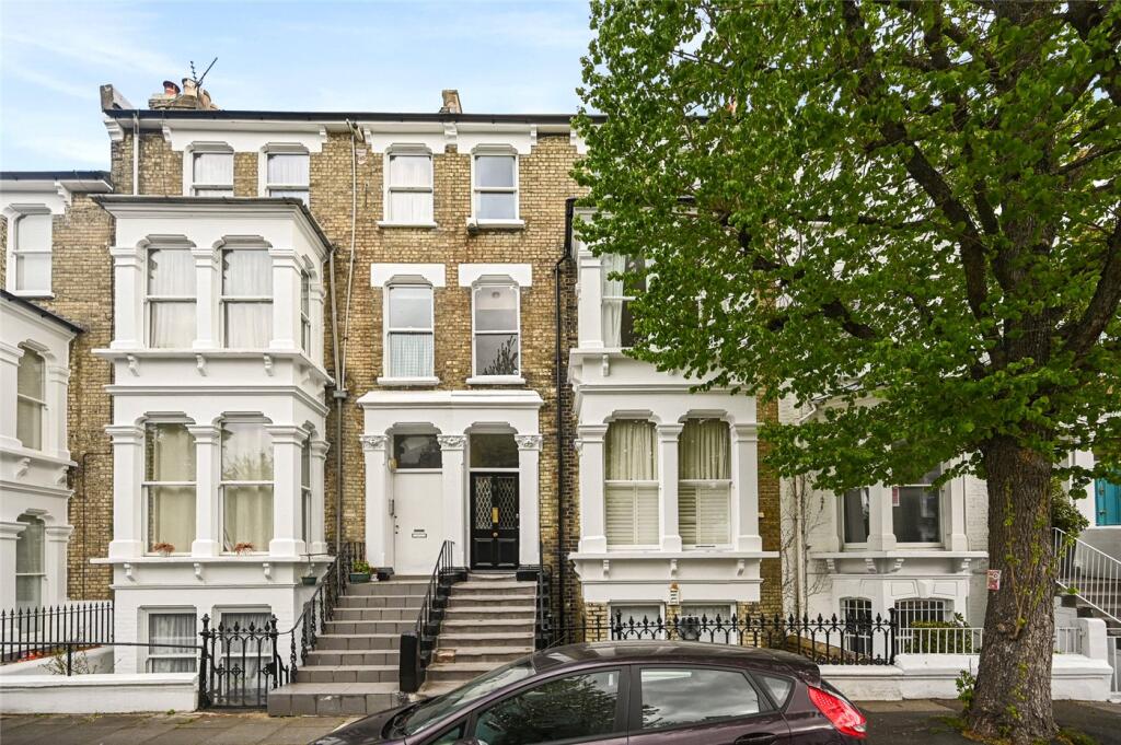 Apartment in London - View 2