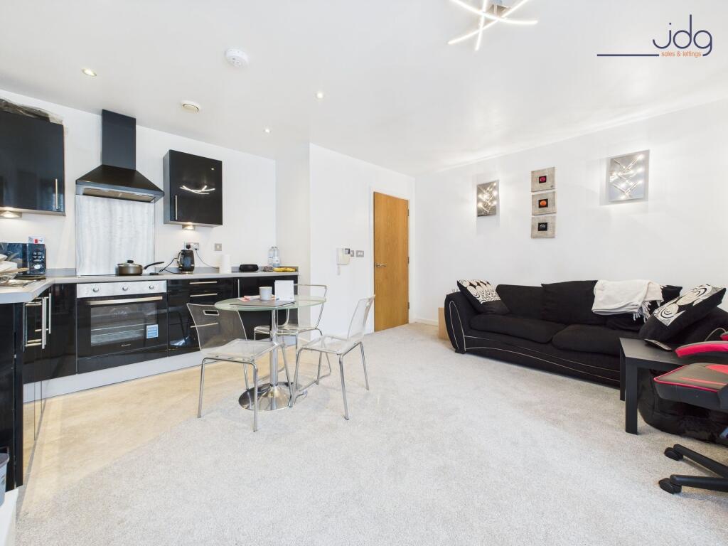 Apartment in Lancaster, White Cross Business Park, Moorlands - View 5