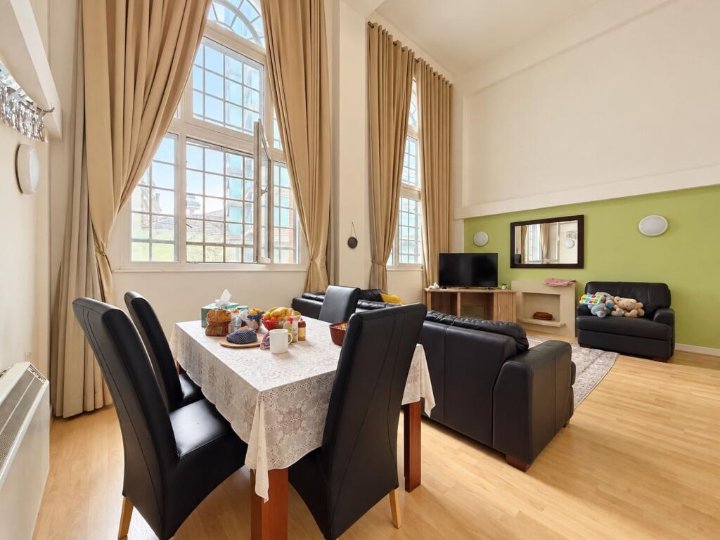 Apartment in Liverpool - View 5