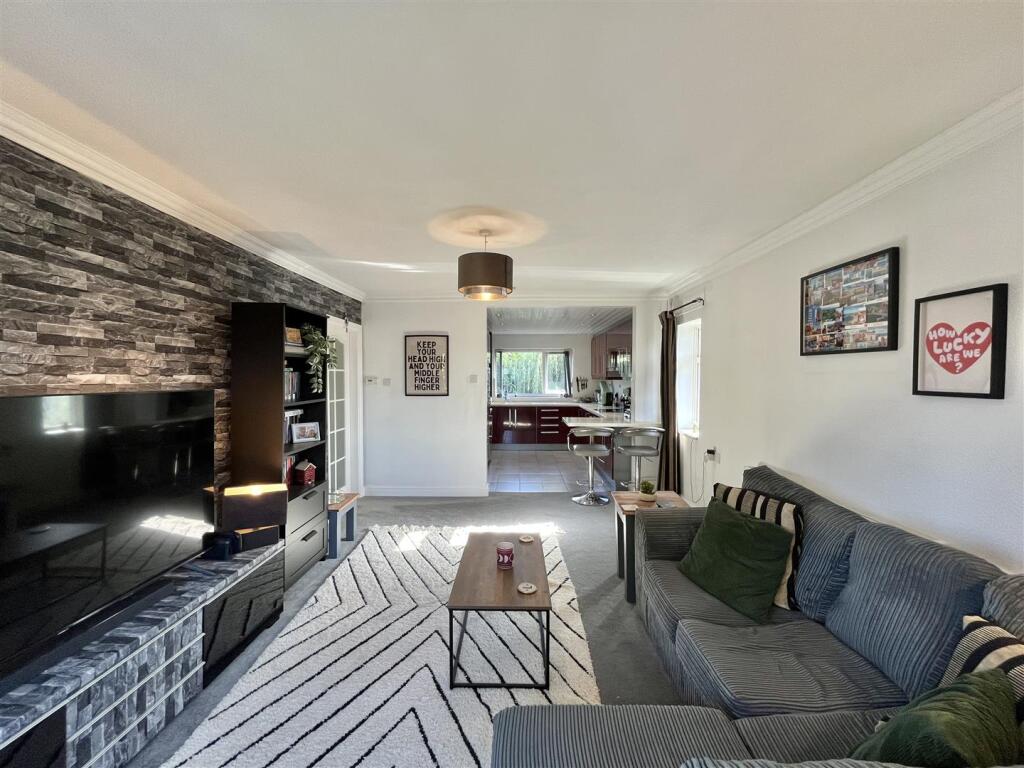 Apartment in Stockport - More