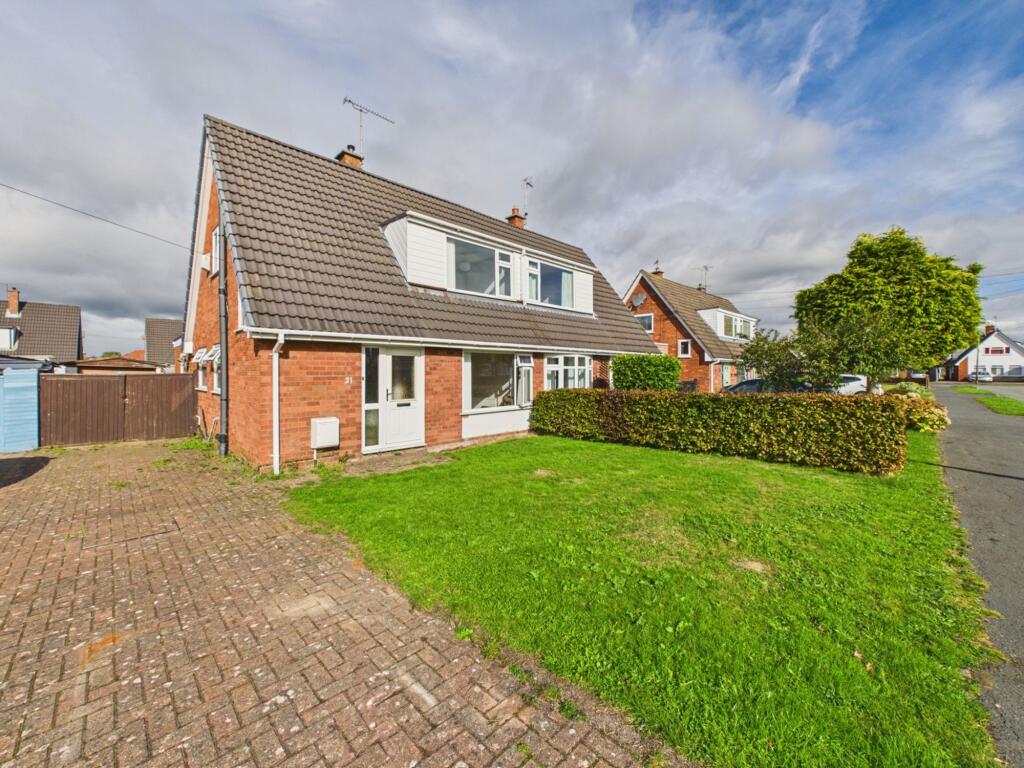 Main image of property: Tewkesbury Close, Upton, CH2