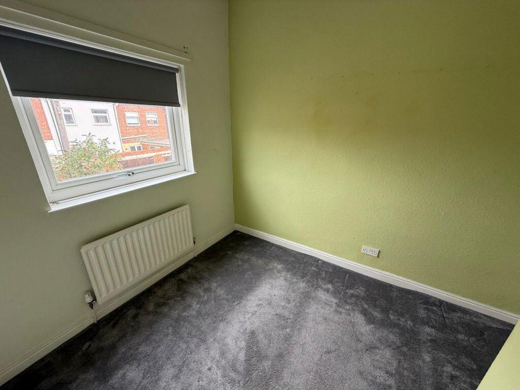 House in Darlington - More