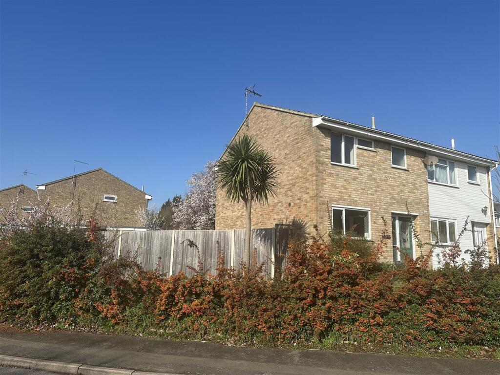 Main image of property: Bonnington Road, Vinters Park, Maidstone