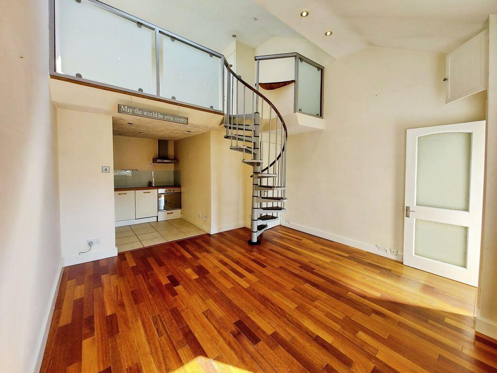 House in Newcastle upon Tyne - View 2