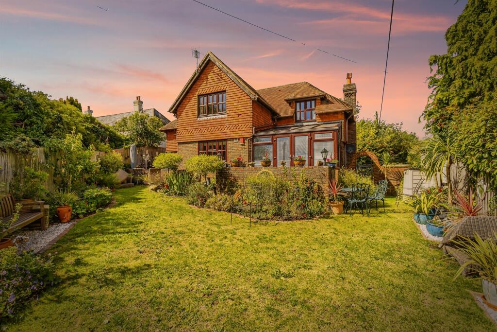 School Lane, Pyecombe, BRIGHTON photo 3