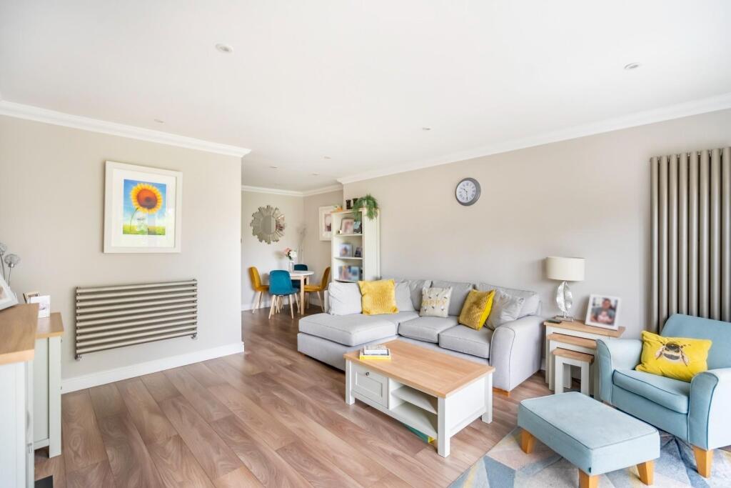 House in York - View 4