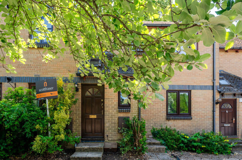 Main image of property: Green Ridges, Headington, Oxford