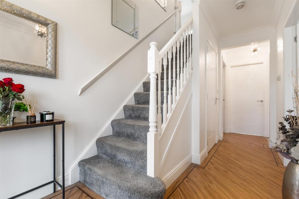 Broomhouse Crescent, Uddingston, Glasgow image 3