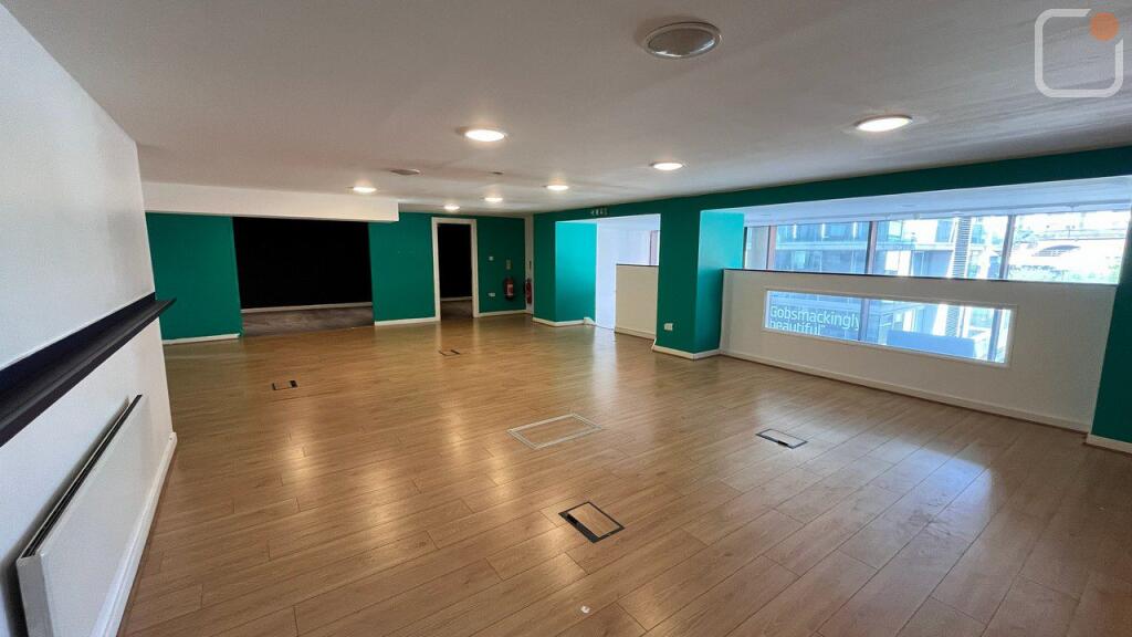 12 Arundel Street - Mezzanine Level