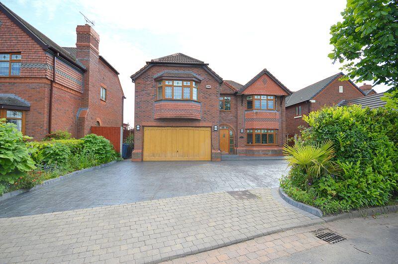 Upton Lane, Widnes photo 4
