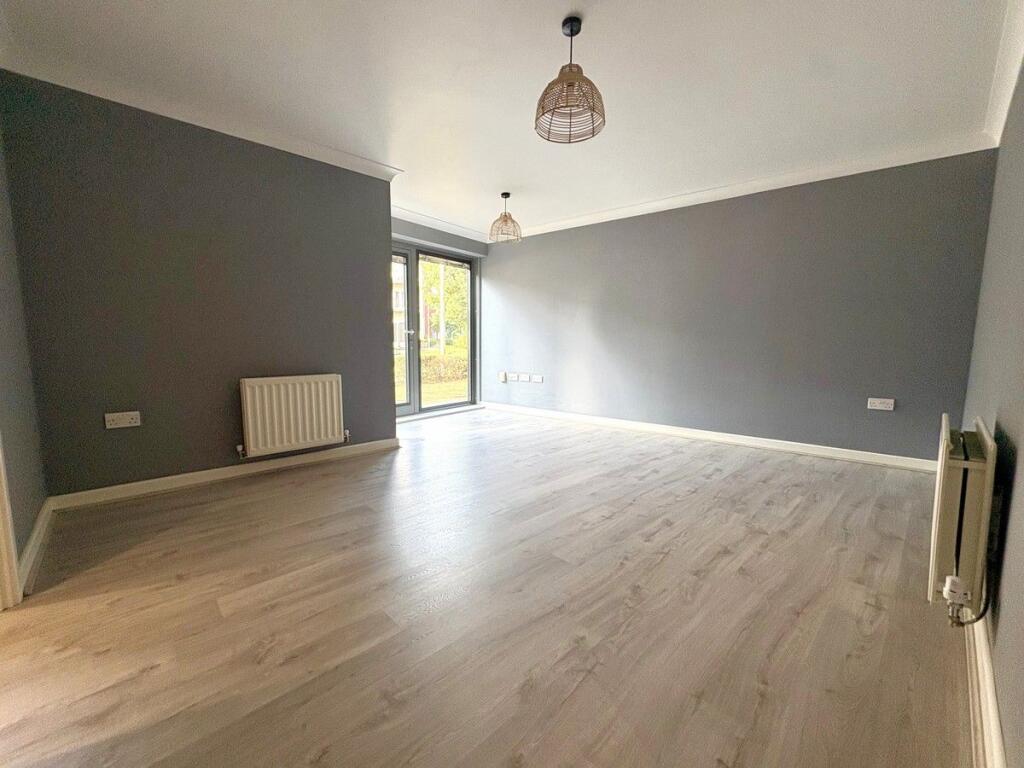 Seager Way, Poole, BH15 photo 5