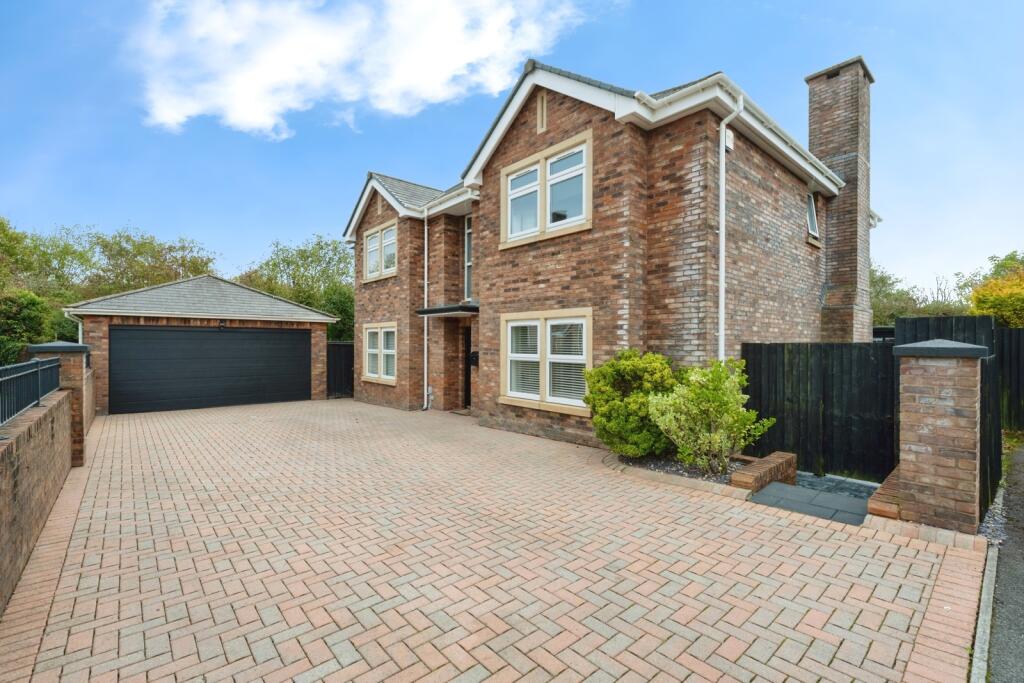 Main image of property: Broadwood, Penllergaer, Swansea, SA4