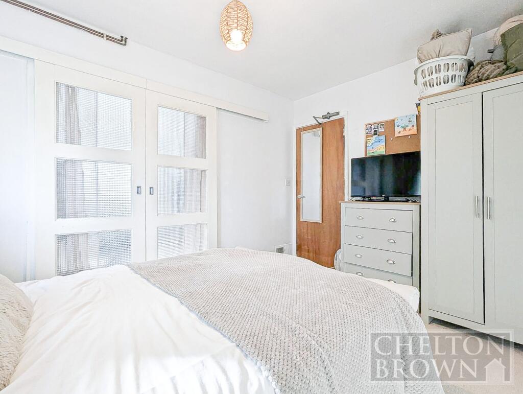 Apartment in Northampton - View 4