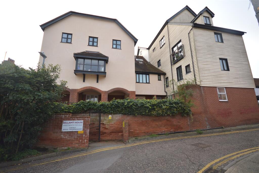 Main image of property: New Street, Braintree, Essex, CM7