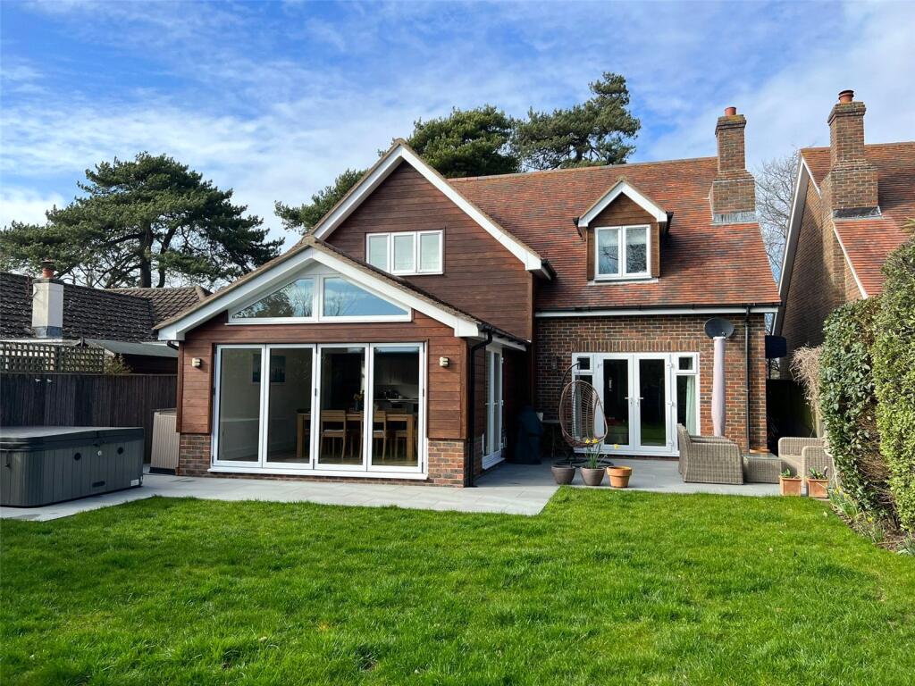 House in Southampton - View 2