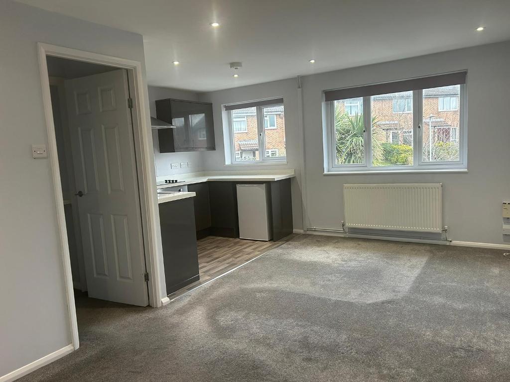 Apartment in Bournemouth - View 4