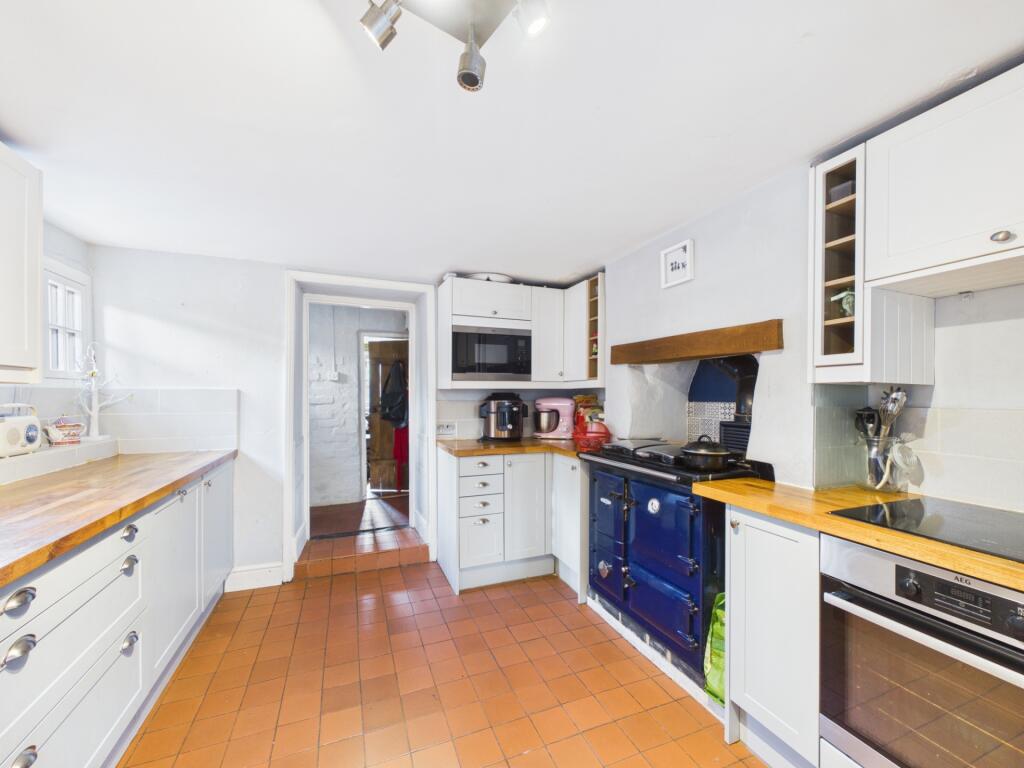 House in Northampton - View 3