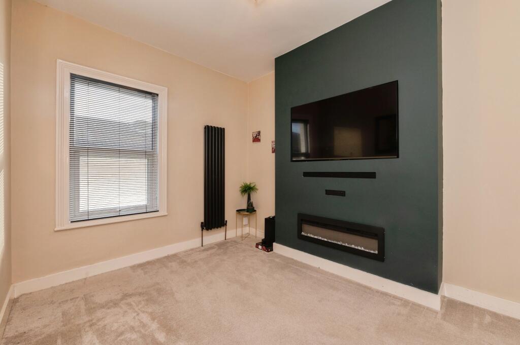 Main image of property: Park Street, Westcliff-on-Sea, SS0