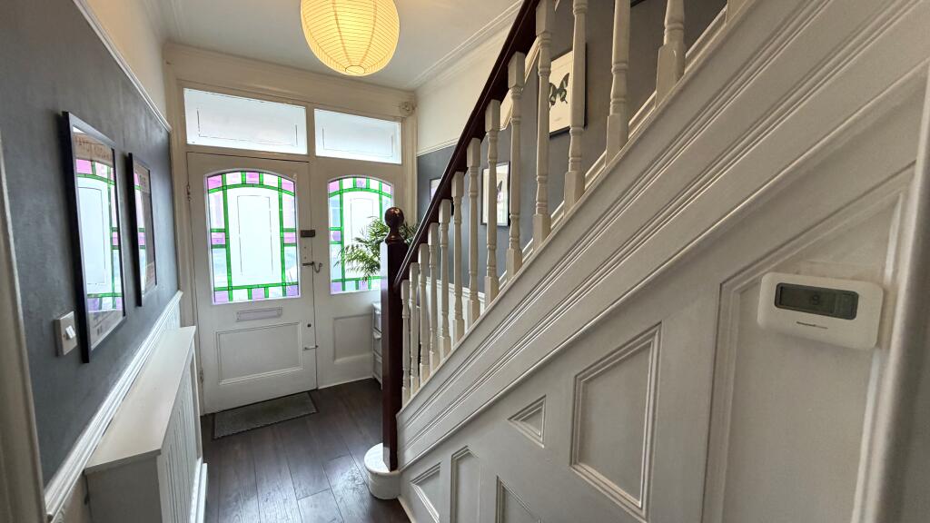 House in Manchester, Burnage - View 3