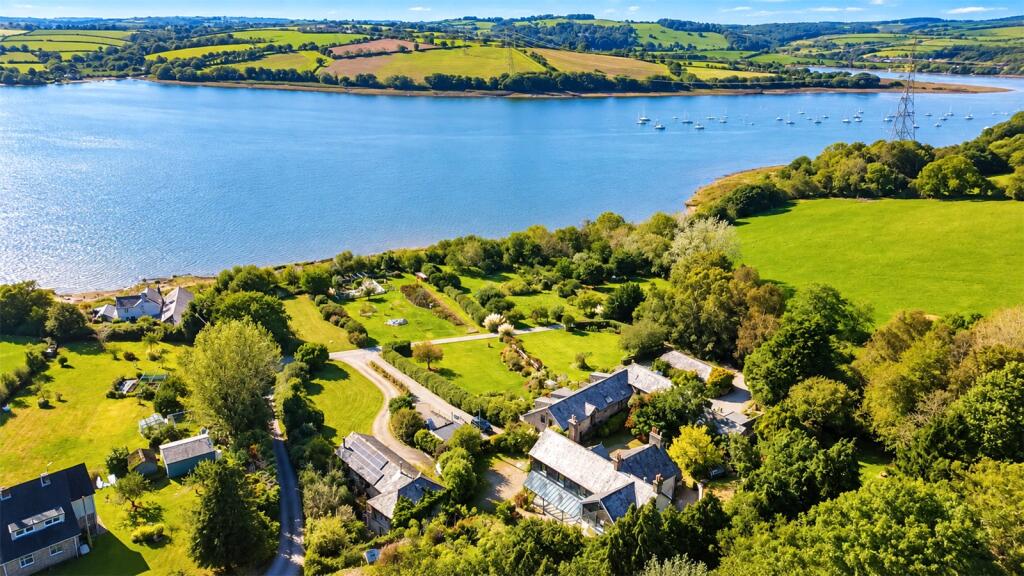 House in Plymouth - View 2