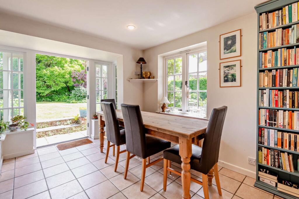 Pinfold Lane, Ashampstead, Berkshire - View 4