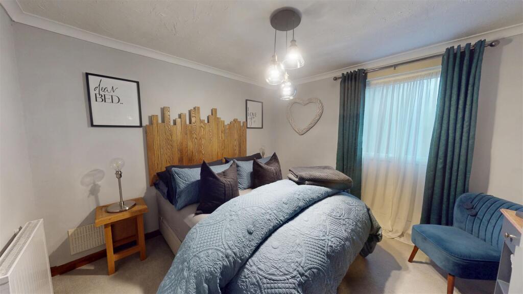 Additional image 7 of Frizley Gardens, Bradford