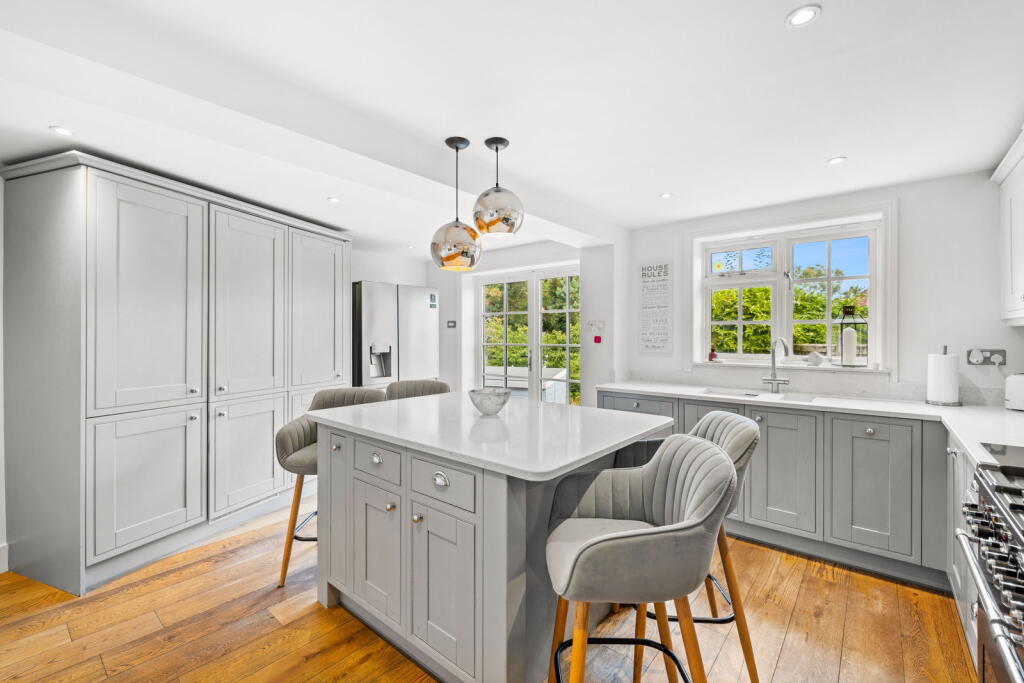 House in Newick, Fletching Common - View 4