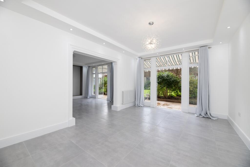 Main image of property: Bryanston Square London W1H