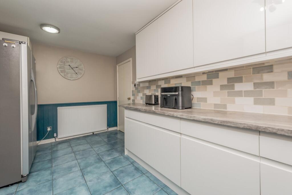 Additional image 4 of West End Drive, Cleckheaton, West Yorkshire, BD19